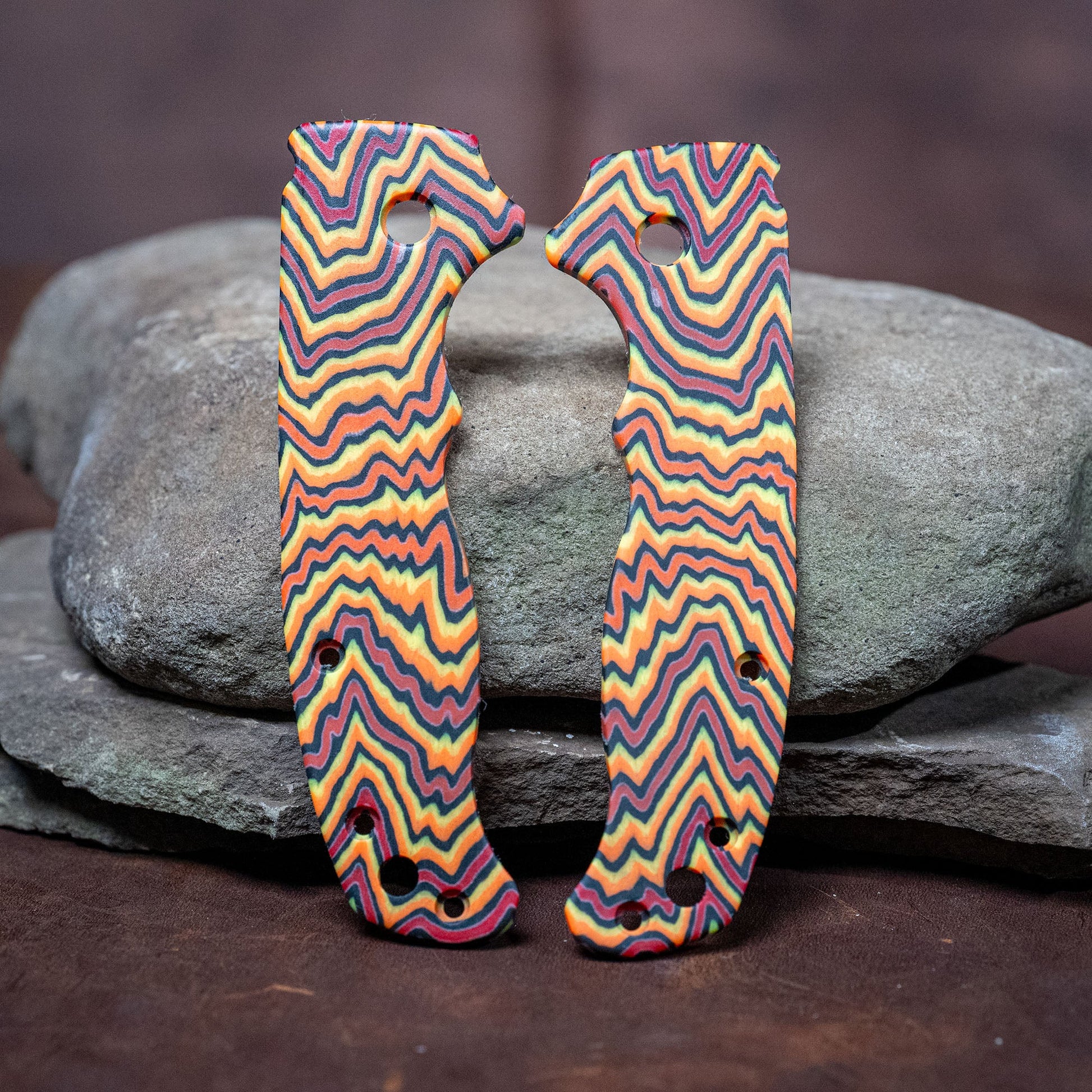 Demko AD 20.5 Small Pivot Scales - Contoured Red and Orange ZigZag Micarta - Flaming Gorilla