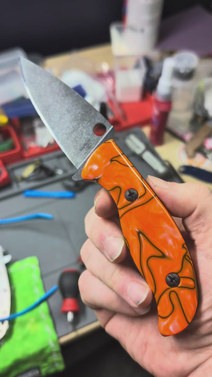 Spyderco Mule Scales - Toxic Orange Kirinite