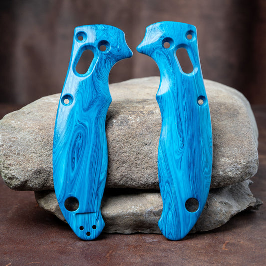 Spyderco Manix 2 FATASS Scales - Typhoon Blue Juma - Flaming Gorilla